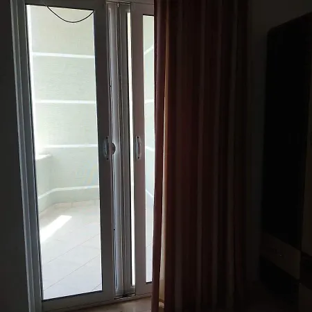 Vila Veliaj * Ksamil