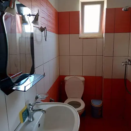 Vila Veliaj *