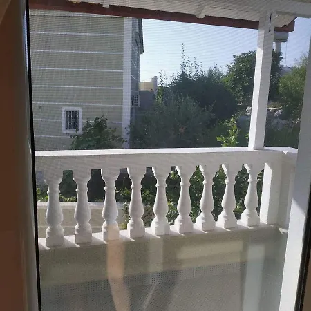 Vila Veliaj * Ksamil