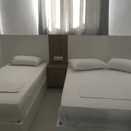 Vila Veliaj Ksamil